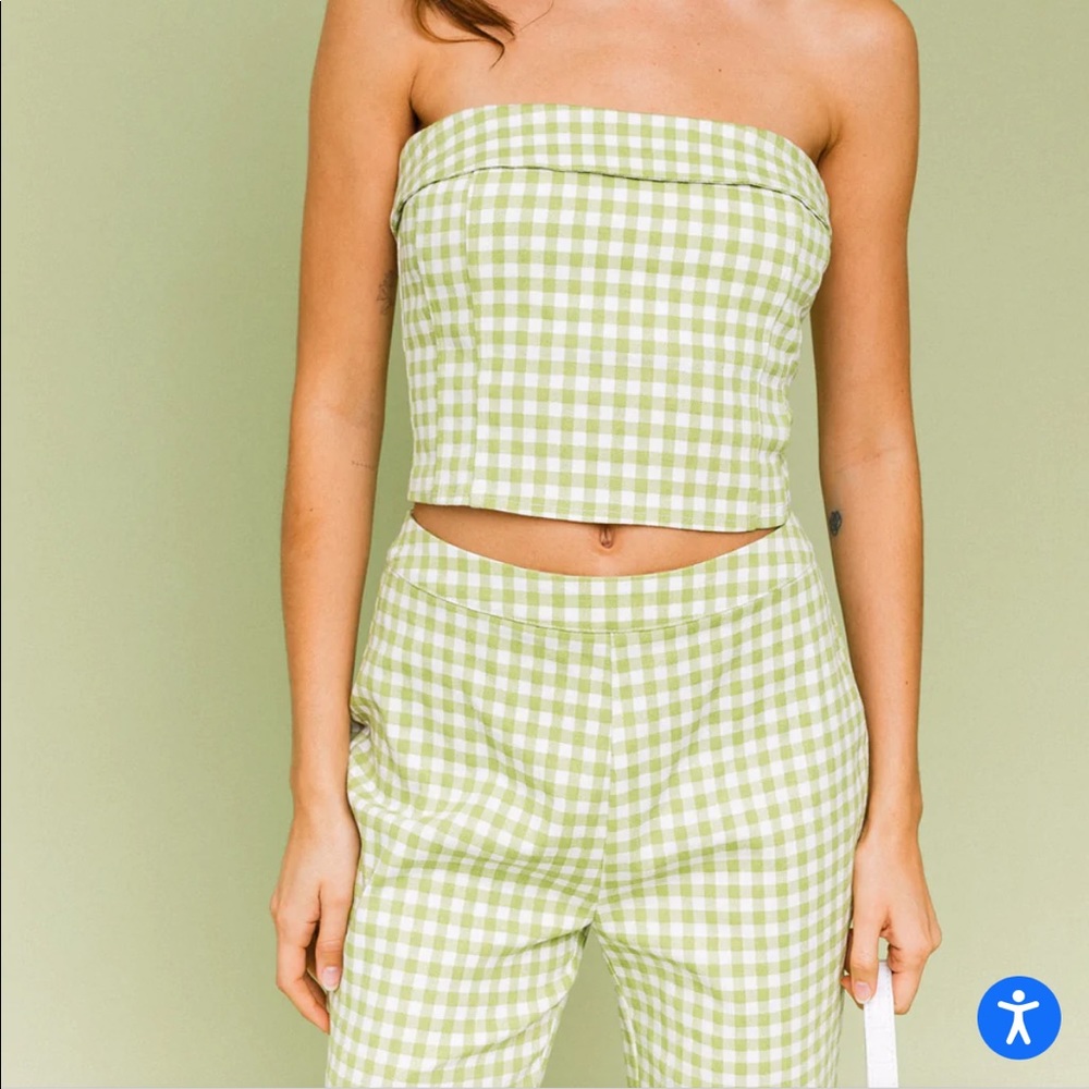 LELIS Green Two Piece Set - Picture 2 of 7